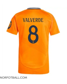Billige Fotballdrakt Real Madrid Federico Valverde #8 Replika Bortedrakt 2024-25 Kortermet